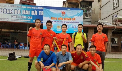 VKS quận Hoàn Kiếm tổ chức giao hữu bóng đá chào mừng tháng thanh niên...